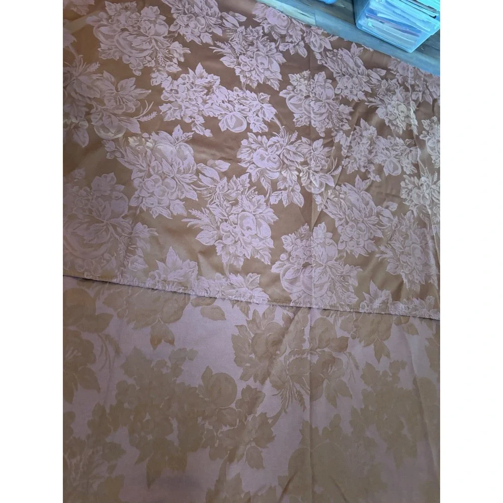 Floral & Fruit Damask‎ Tablecloth In Bronze 55